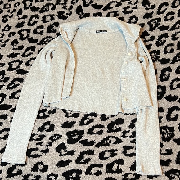 Brandy Melville ribbed button up top - Picture 2 of 6